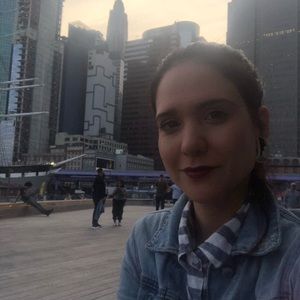 Meet your Posher, Maria